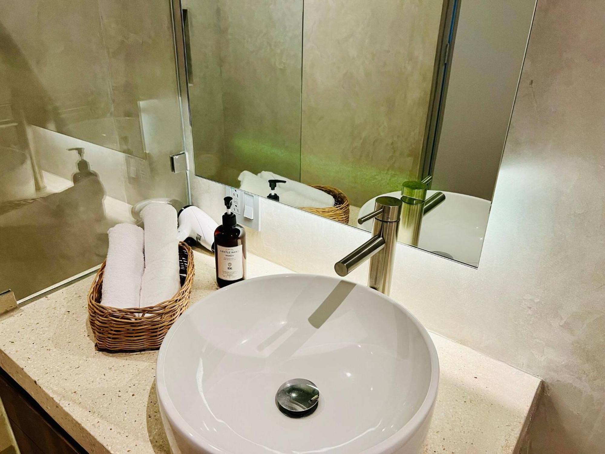 Apartment 504 Seremonia Selva Private Pool New King Bed Wifi *