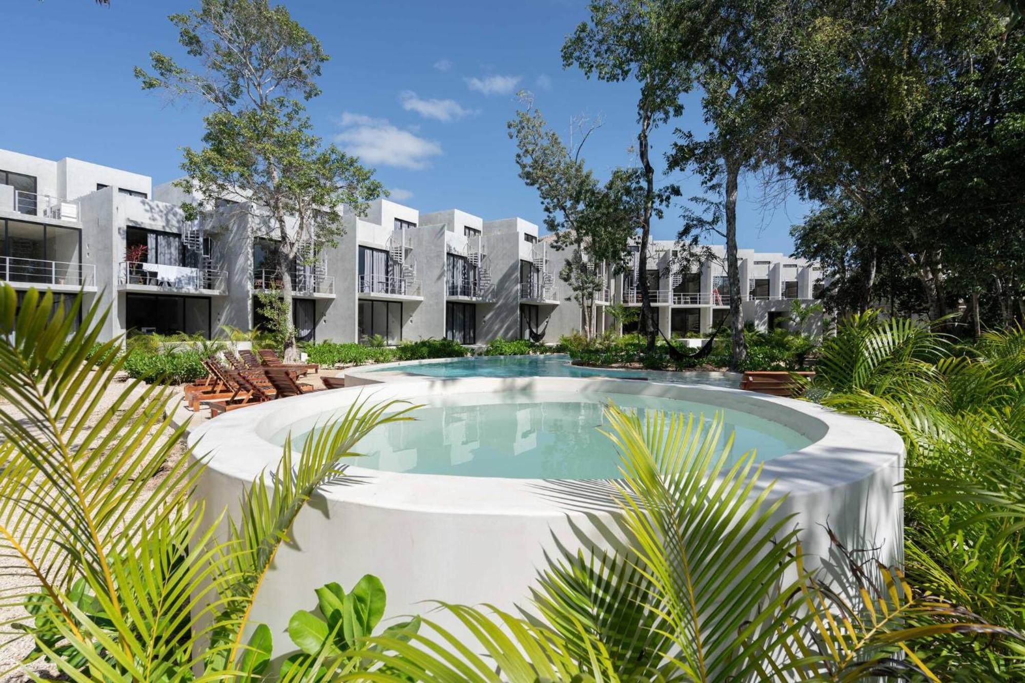504 Seremonia Selva Private Pool New King Bed Wifi Apartment
